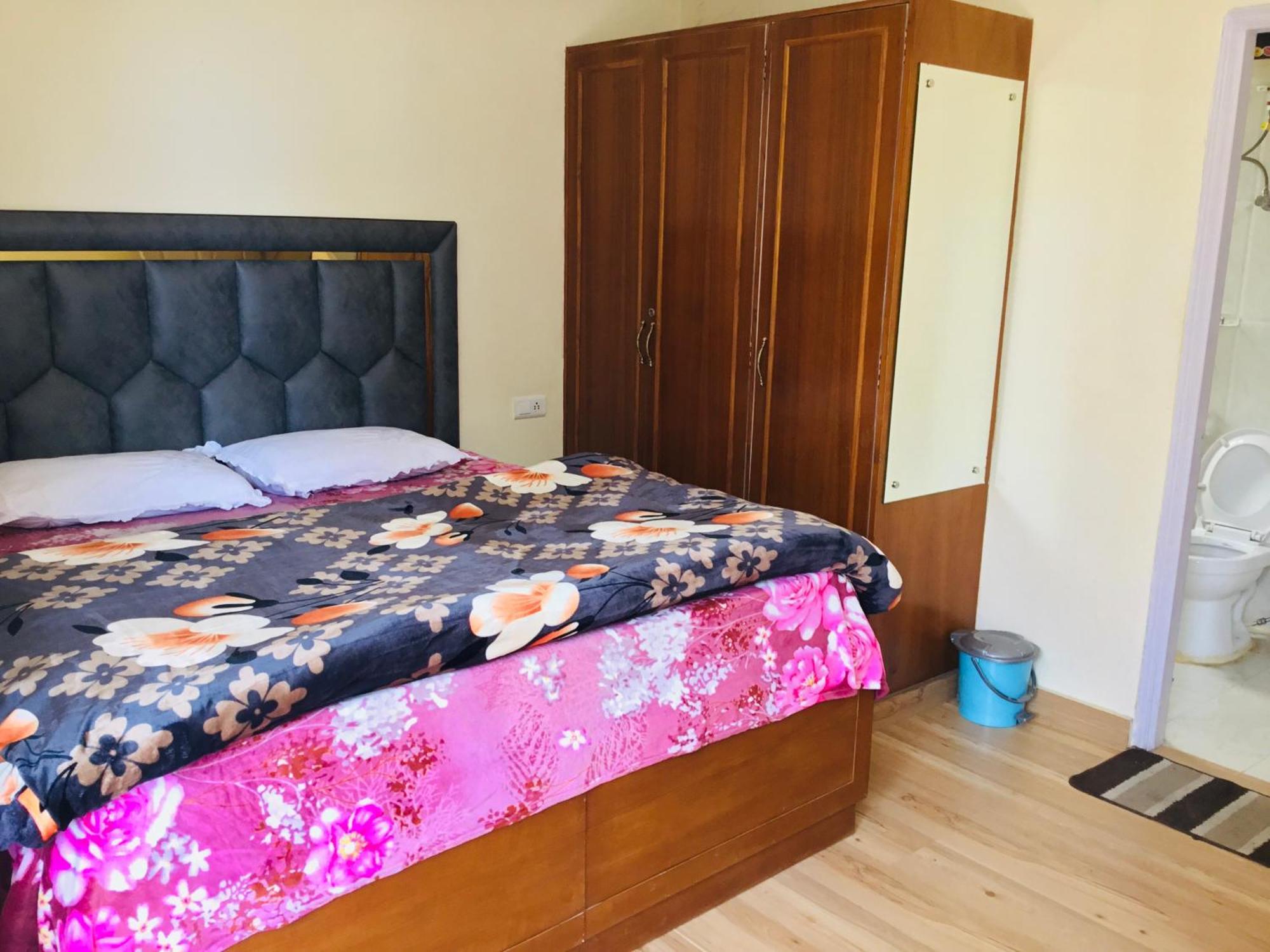 Shimla Vibes B & B Free Pick & Drop From Isbt Shimla Eksteriør bilde