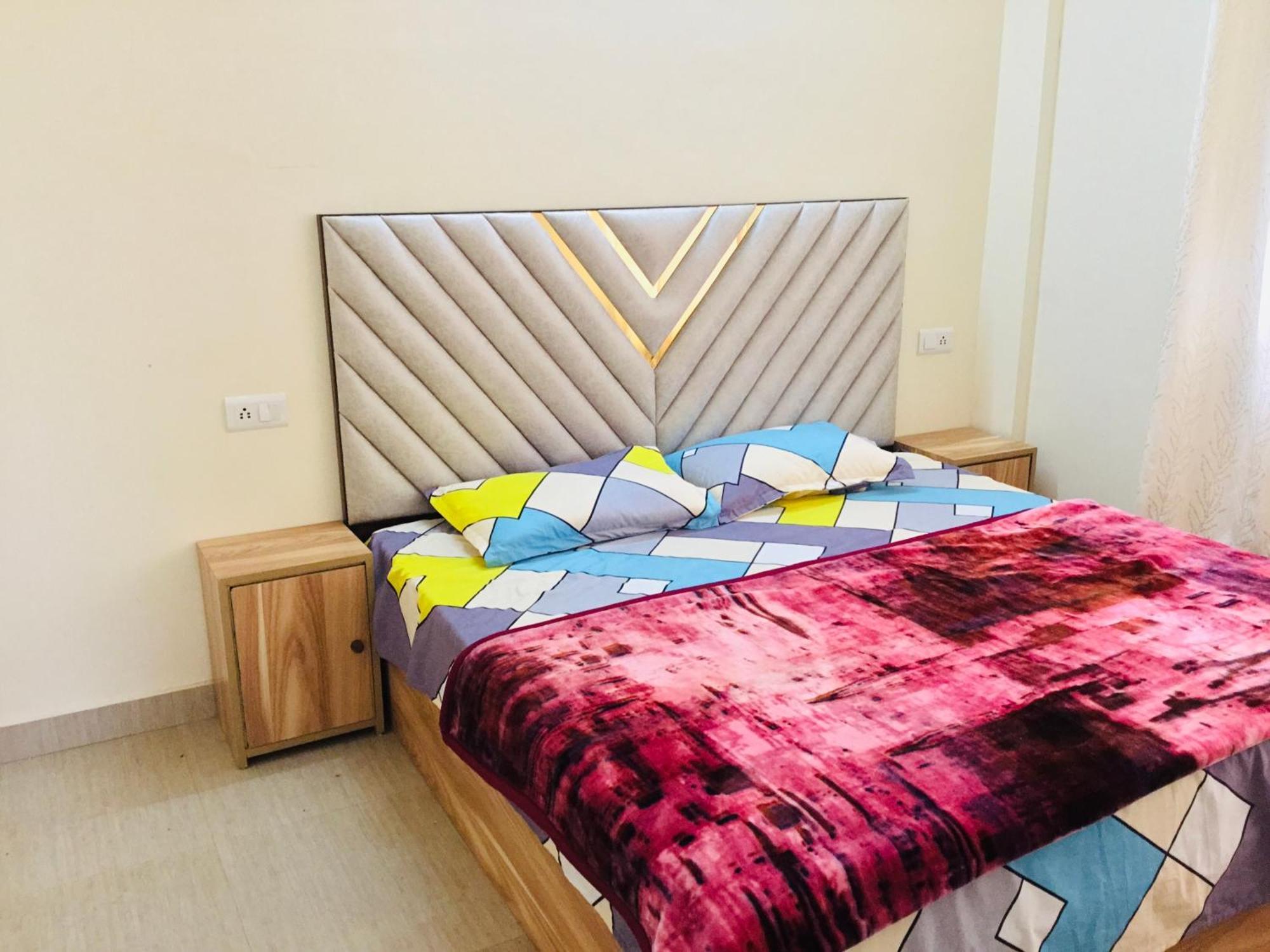 Shimla Vibes B & B Free Pick & Drop From Isbt Shimla Eksteriør bilde